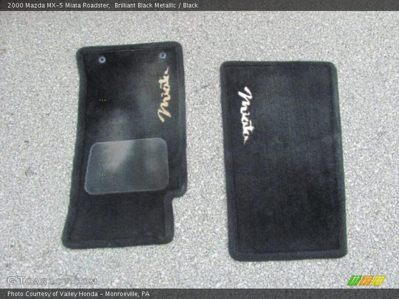 Brilliant Black Metallic / Black 2000 Mazda MX-5 Miata Roadster
