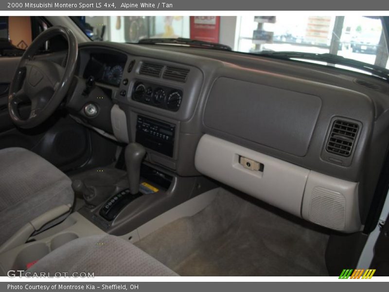 Alpine White / Tan 2000 Mitsubishi Montero Sport LS 4x4