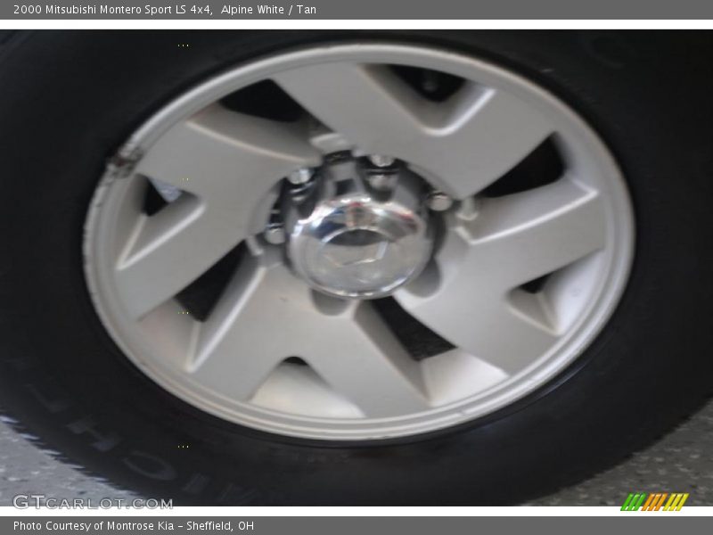 Alpine White / Tan 2000 Mitsubishi Montero Sport LS 4x4