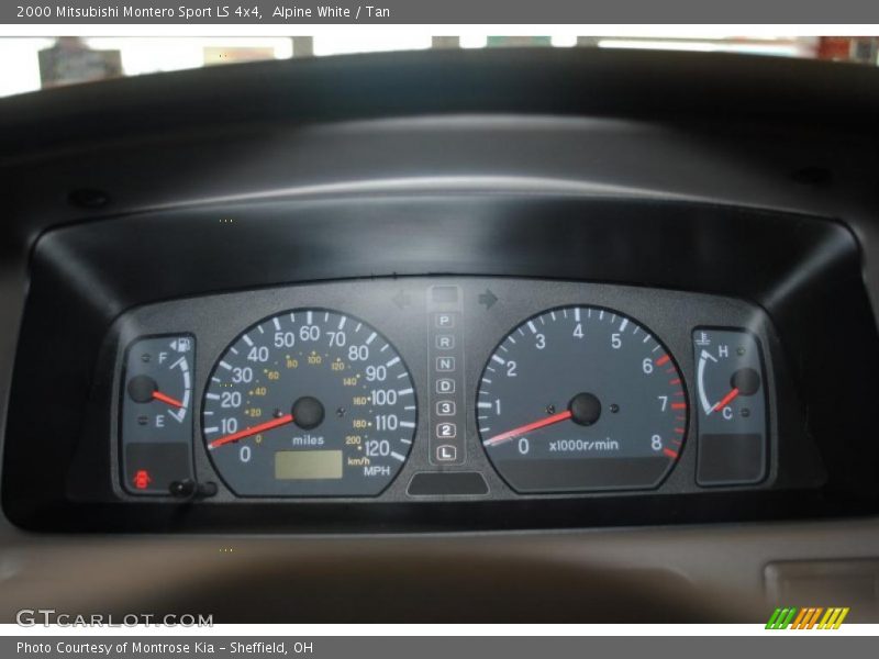Alpine White / Tan 2000 Mitsubishi Montero Sport LS 4x4