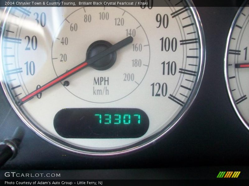 Brilliant Black Crystal Pearlcoat / Khaki 2004 Chrysler Town & Country Touring