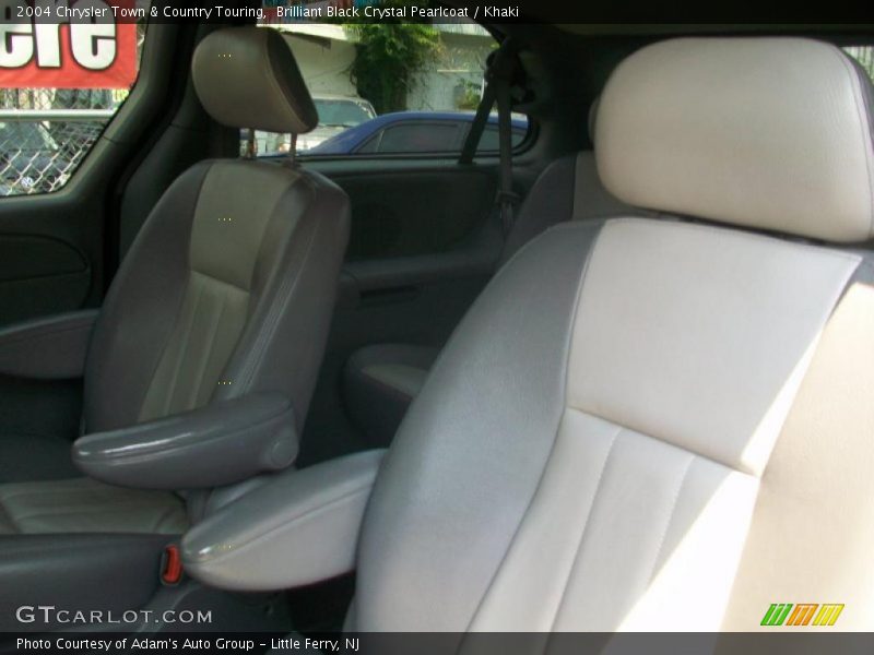 Brilliant Black Crystal Pearlcoat / Khaki 2004 Chrysler Town & Country Touring