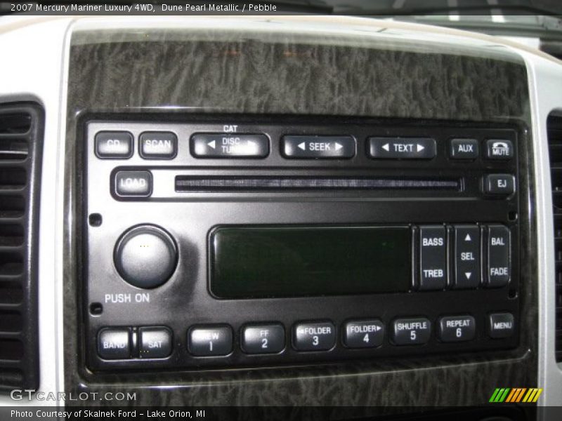 Dune Pearl Metallic / Pebble 2007 Mercury Mariner Luxury 4WD