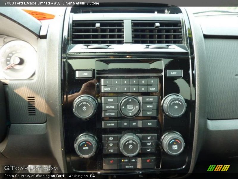 Silver Metallic / Stone 2008 Ford Escape Limited 4WD