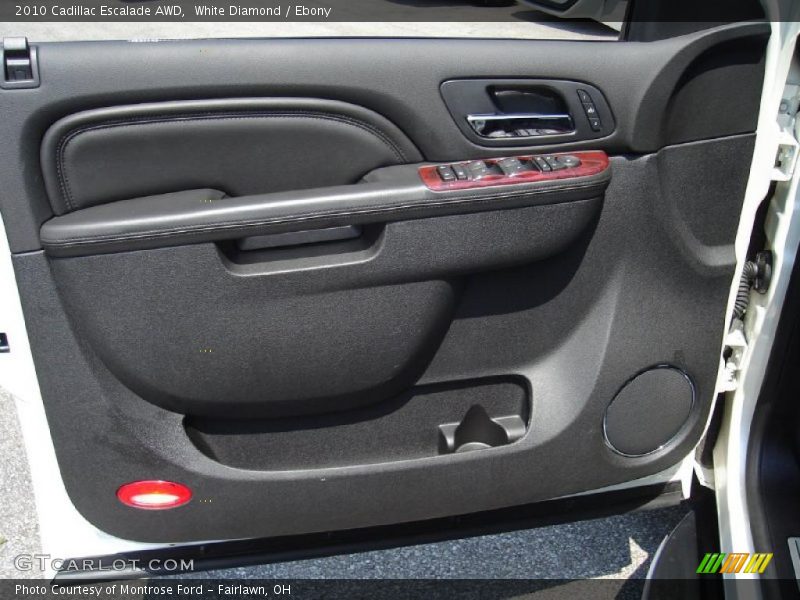 White Diamond / Ebony 2010 Cadillac Escalade AWD