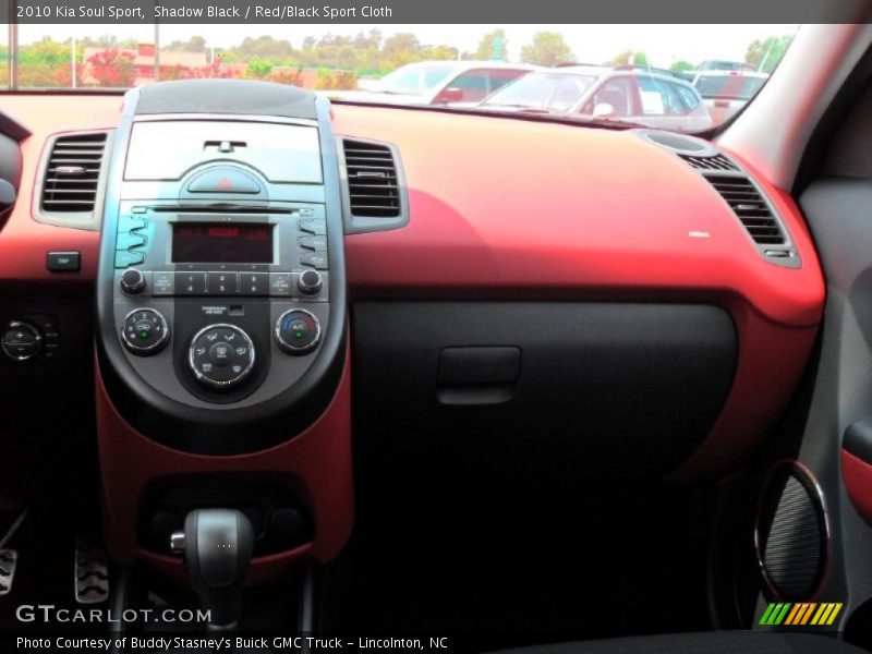 Shadow Black / Red/Black Sport Cloth 2010 Kia Soul Sport