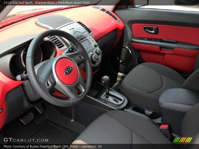 Shadow Black / Red/Black Sport Cloth 2010 Kia Soul Sport