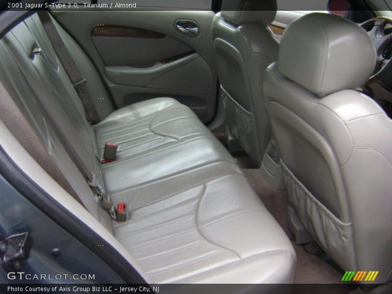 Titanium / Almond 2001 Jaguar S-Type 3.0