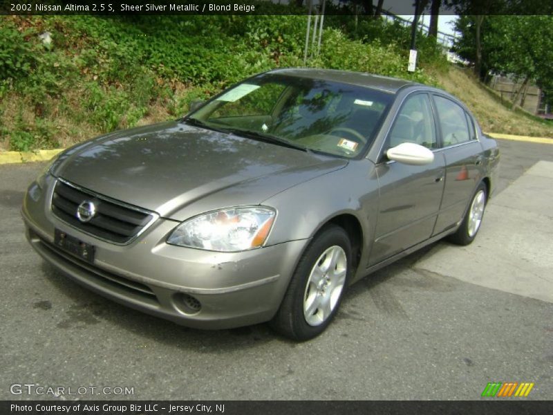 Sheer Silver Metallic / Blond Beige 2002 Nissan Altima 2.5 S