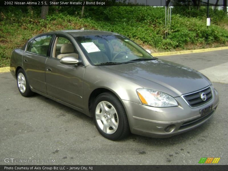 Sheer Silver Metallic / Blond Beige 2002 Nissan Altima 2.5 S