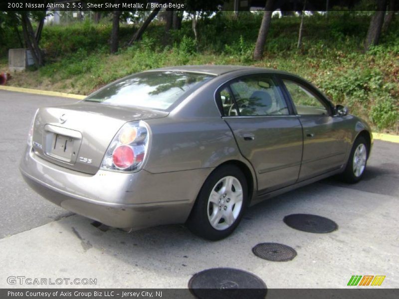 Sheer Silver Metallic / Blond Beige 2002 Nissan Altima 2.5 S