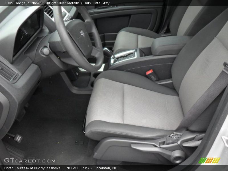 Bright Silver Metallic / Dark Slate Gray 2009 Dodge Journey SE