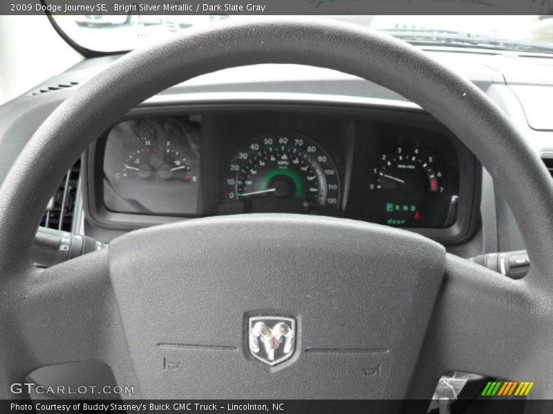 Bright Silver Metallic / Dark Slate Gray 2009 Dodge Journey SE