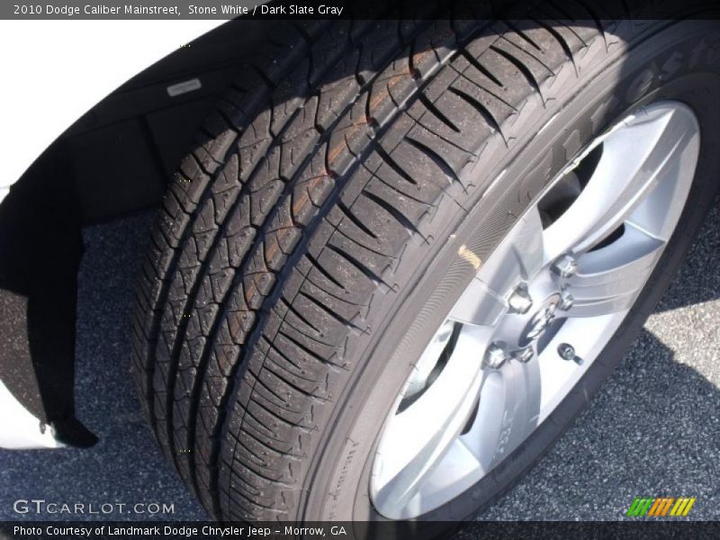 Stone White / Dark Slate Gray 2010 Dodge Caliber Mainstreet
