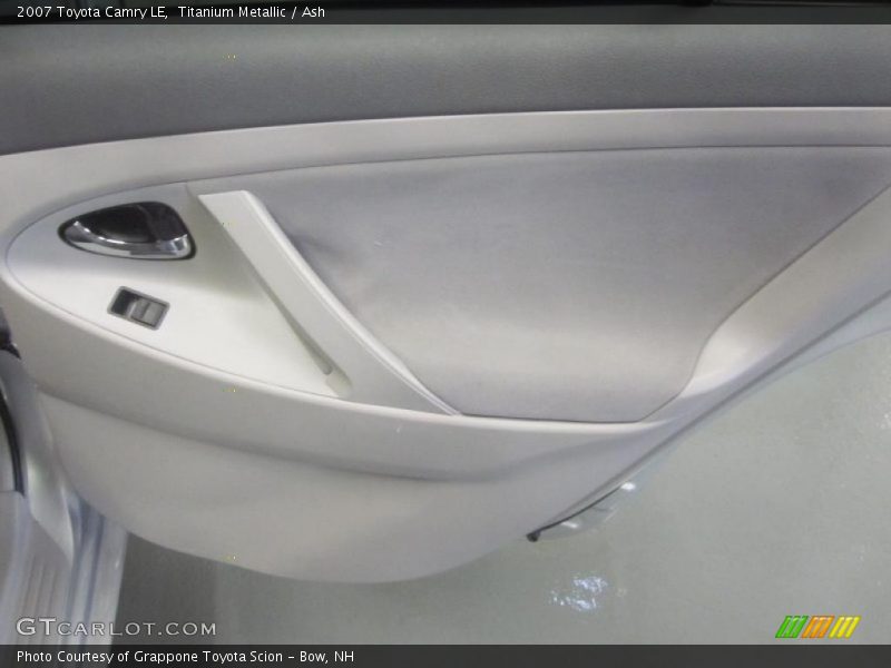 Titanium Metallic / Ash 2007 Toyota Camry LE