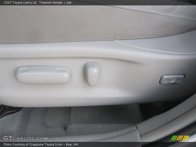 Titanium Metallic / Ash 2007 Toyota Camry LE