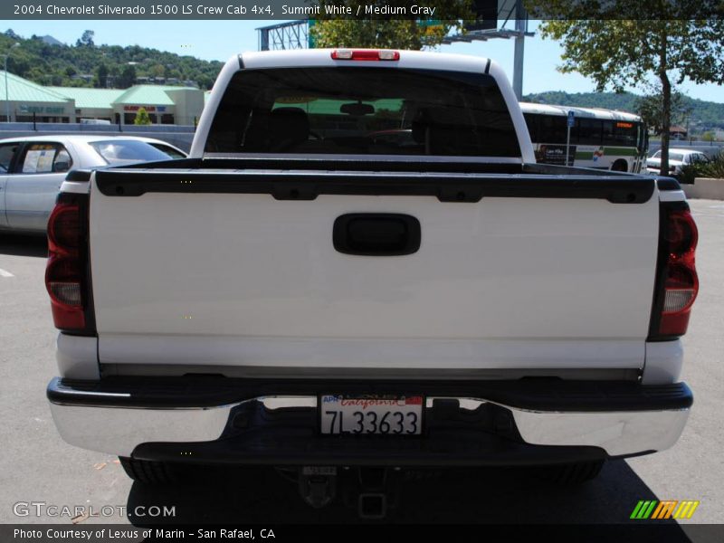 Summit White / Medium Gray 2004 Chevrolet Silverado 1500 LS Crew Cab 4x4