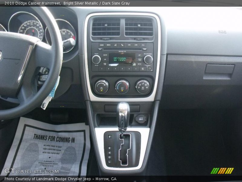 Bright Silver Metallic / Dark Slate Gray 2010 Dodge Caliber Mainstreet