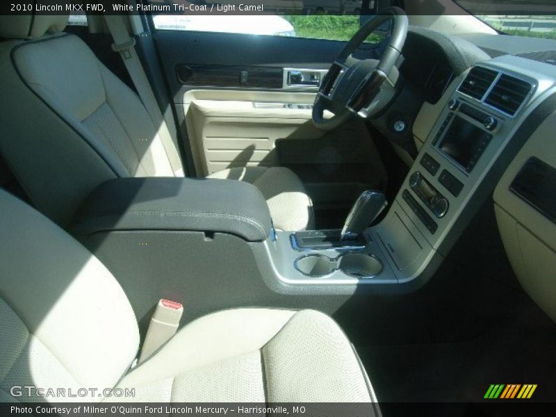 White Platinum Tri-Coat / Light Camel 2010 Lincoln MKX FWD