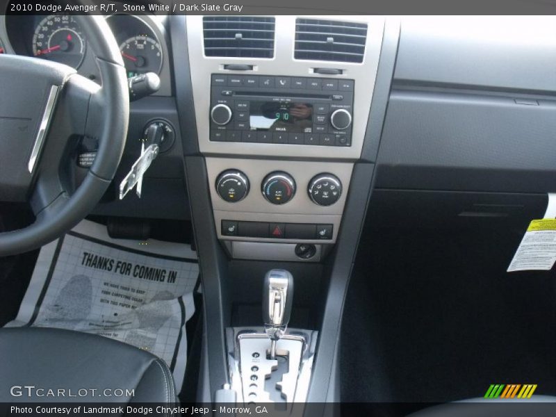 Stone White / Dark Slate Gray 2010 Dodge Avenger R/T