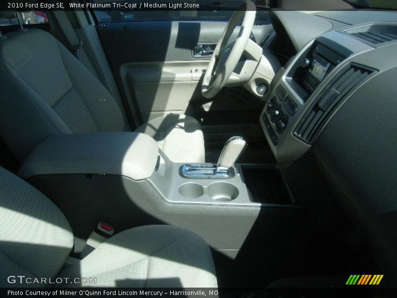 White Platinum Tri-Coat / Medium Light Stone 2010 Ford Edge SE