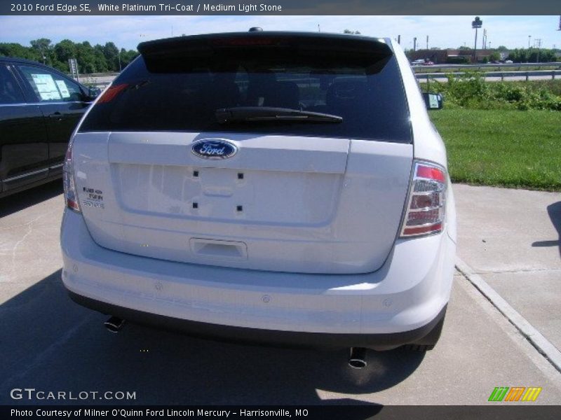White Platinum Tri-Coat / Medium Light Stone 2010 Ford Edge SE