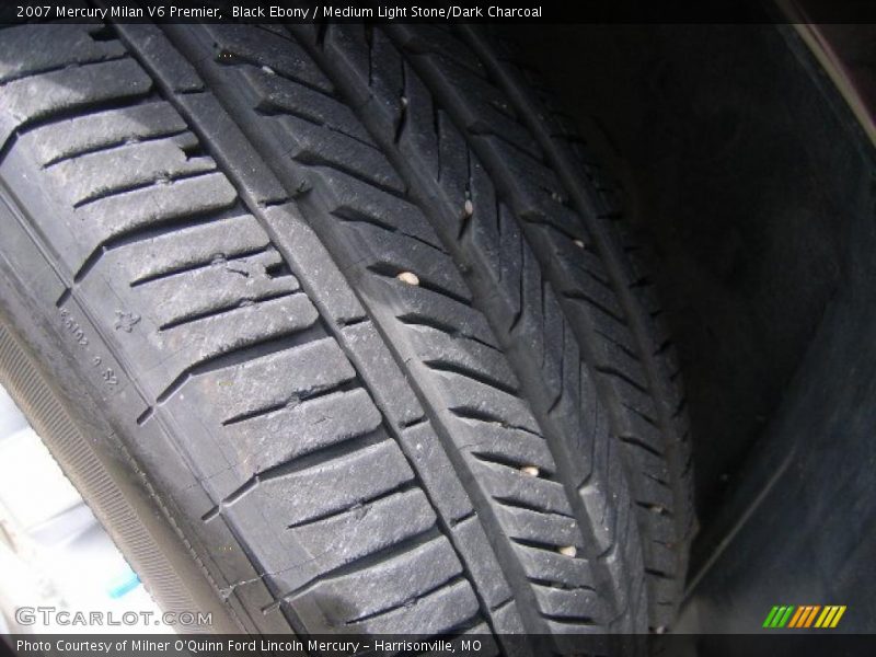 Black Ebony / Medium Light Stone/Dark Charcoal 2007 Mercury Milan V6 Premier