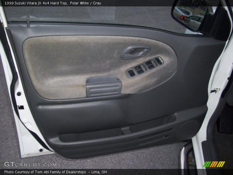 Polar White / Gray 1999 Suzuki Vitara JX 4x4 Hard Top