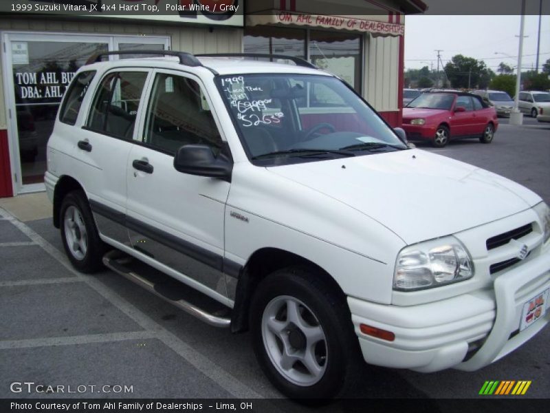 Polar White / Gray 1999 Suzuki Vitara JX 4x4 Hard Top