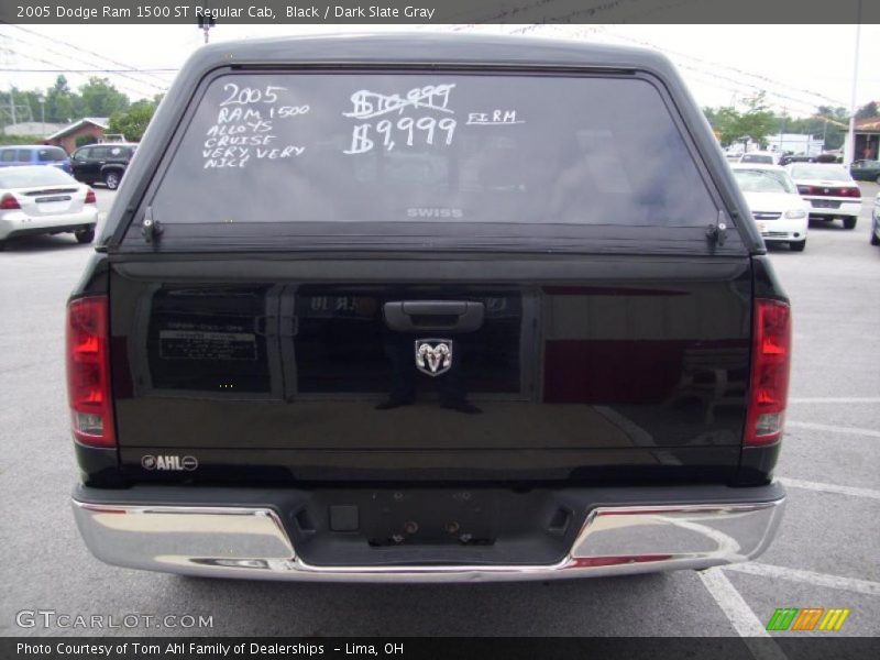 Black / Dark Slate Gray 2005 Dodge Ram 1500 ST Regular Cab