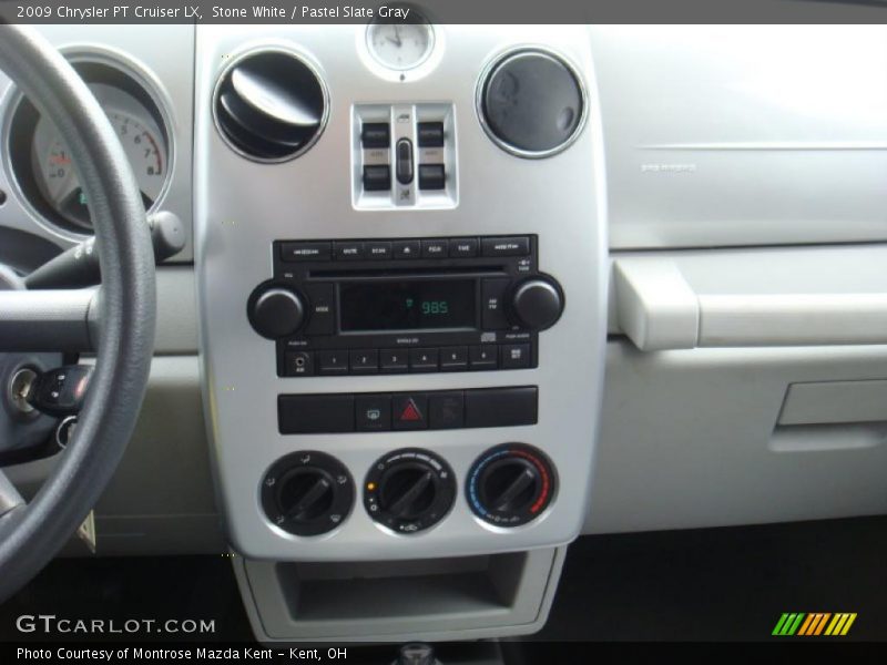 Stone White / Pastel Slate Gray 2009 Chrysler PT Cruiser LX