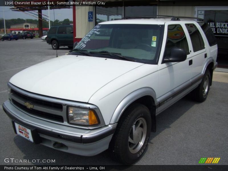 Summit White / Medium Gray 1996 Chevrolet Blazer LS 4x4