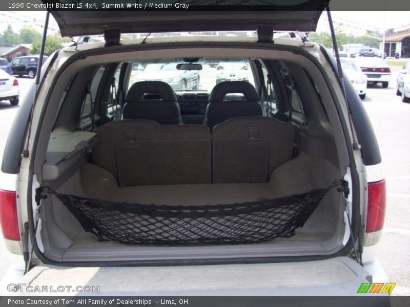 Summit White / Medium Gray 1996 Chevrolet Blazer LS 4x4