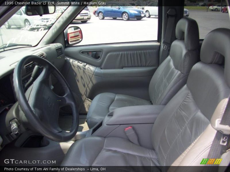 Summit White / Medium Gray 1996 Chevrolet Blazer LS 4x4