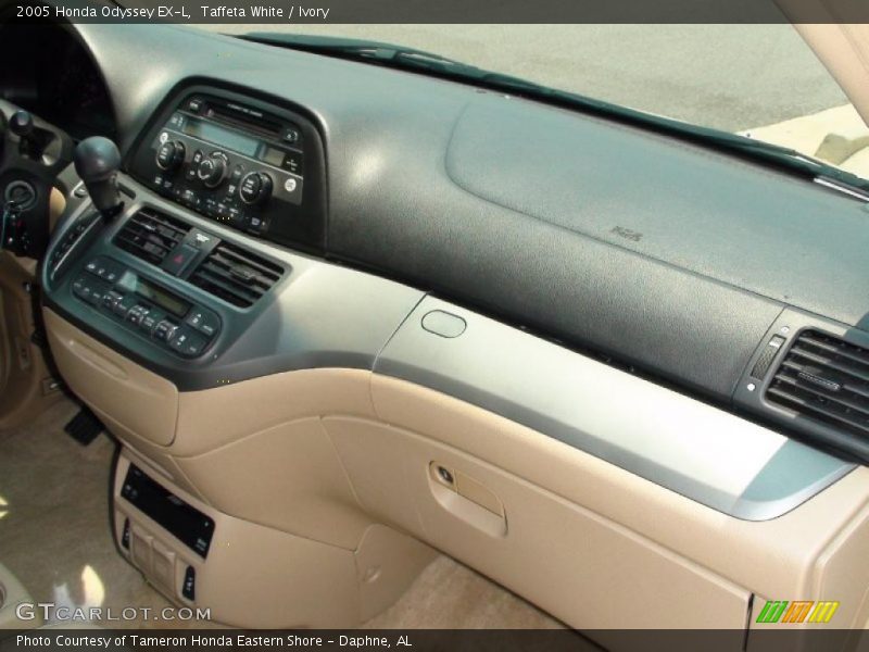Taffeta White / Ivory 2005 Honda Odyssey EX-L