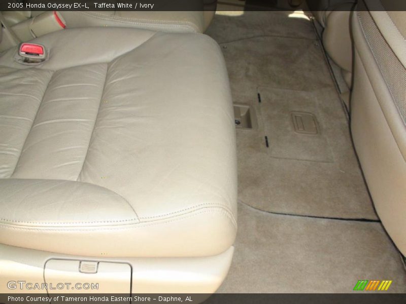 Taffeta White / Ivory 2005 Honda Odyssey EX-L