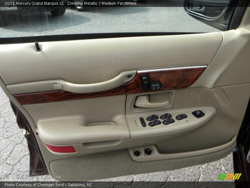 Chestnut Metallic / Medium Parchment 2001 Mercury Grand Marquis LS