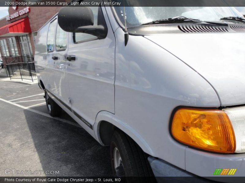 Light Arctic Gray / Mist Gray 2000 Dodge Ram Van 3500 Cargo