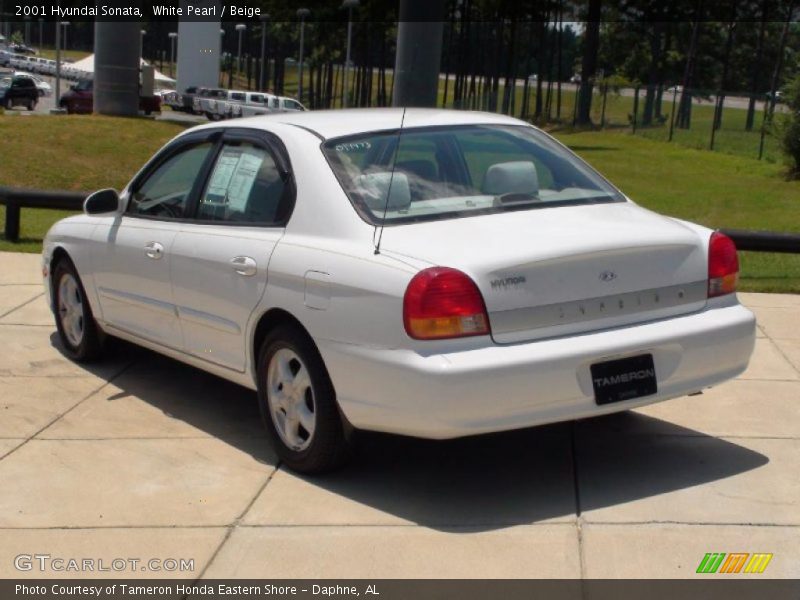 White Pearl / Beige 2001 Hyundai Sonata