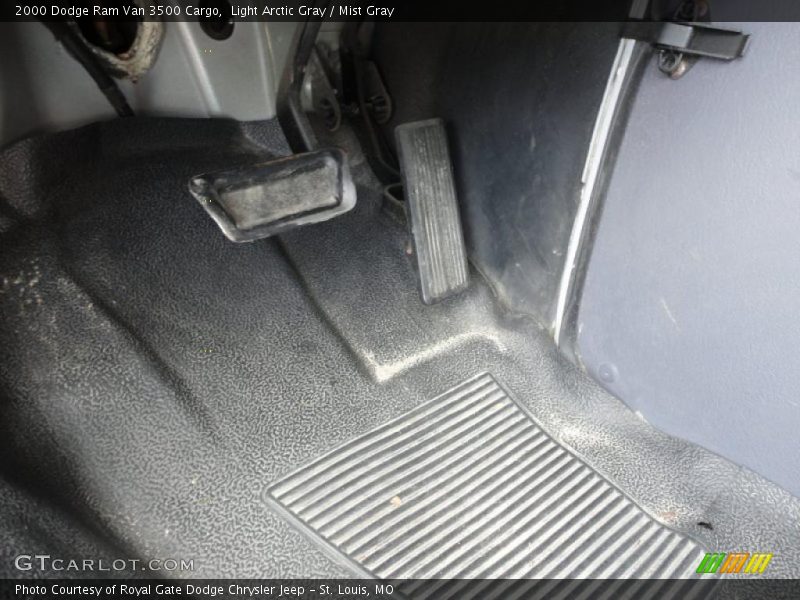 Light Arctic Gray / Mist Gray 2000 Dodge Ram Van 3500 Cargo