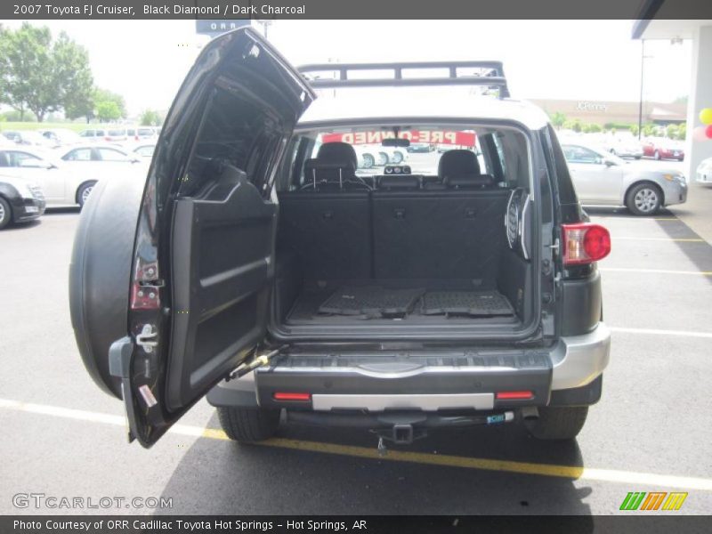 Black Diamond / Dark Charcoal 2007 Toyota FJ Cruiser