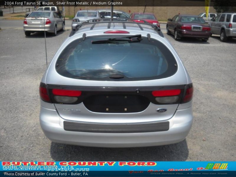 Silver Frost Metallic / Medium Graphite 2004 Ford Taurus SE Wagon