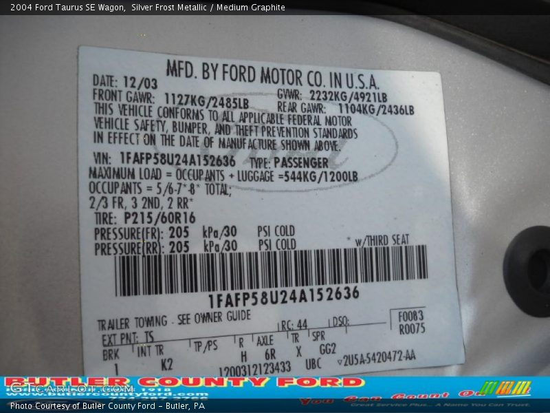 Silver Frost Metallic / Medium Graphite 2004 Ford Taurus SE Wagon