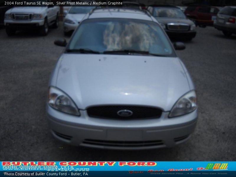 Silver Frost Metallic / Medium Graphite 2004 Ford Taurus SE Wagon