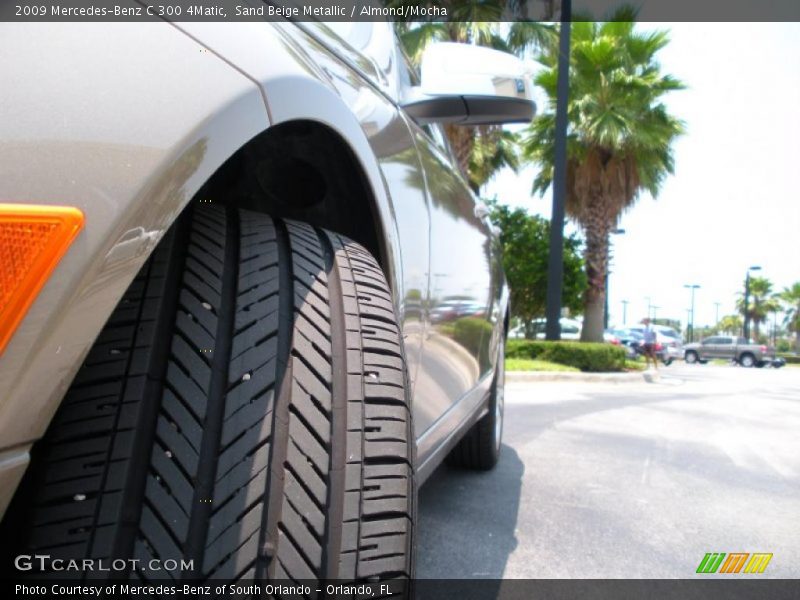 Sand Beige Metallic / Almond/Mocha 2009 Mercedes-Benz C 300 4Matic