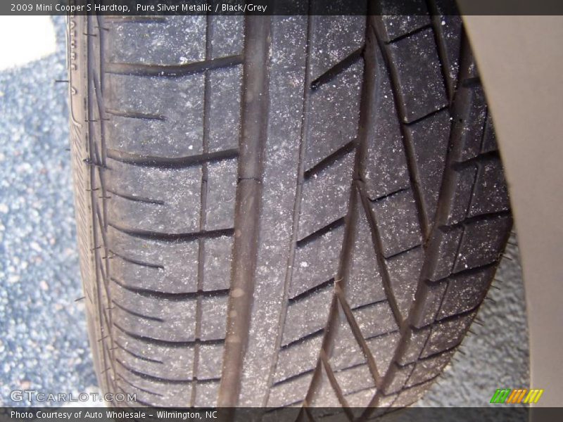 Pure Silver Metallic / Black/Grey 2009 Mini Cooper S Hardtop