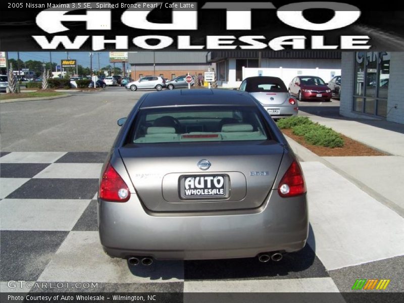 Spirited Bronze Pearl / Cafe Latte 2005 Nissan Maxima 3.5 SE