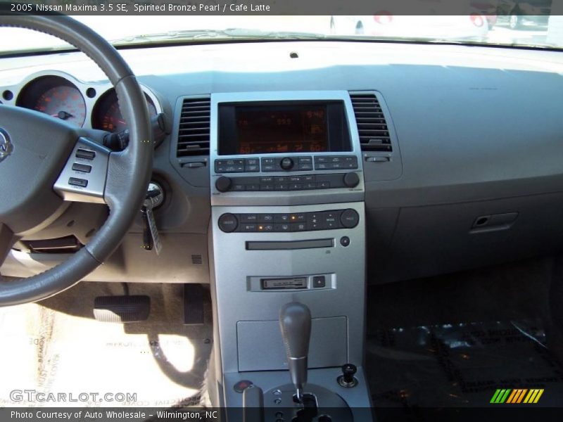 Spirited Bronze Pearl / Cafe Latte 2005 Nissan Maxima 3.5 SE