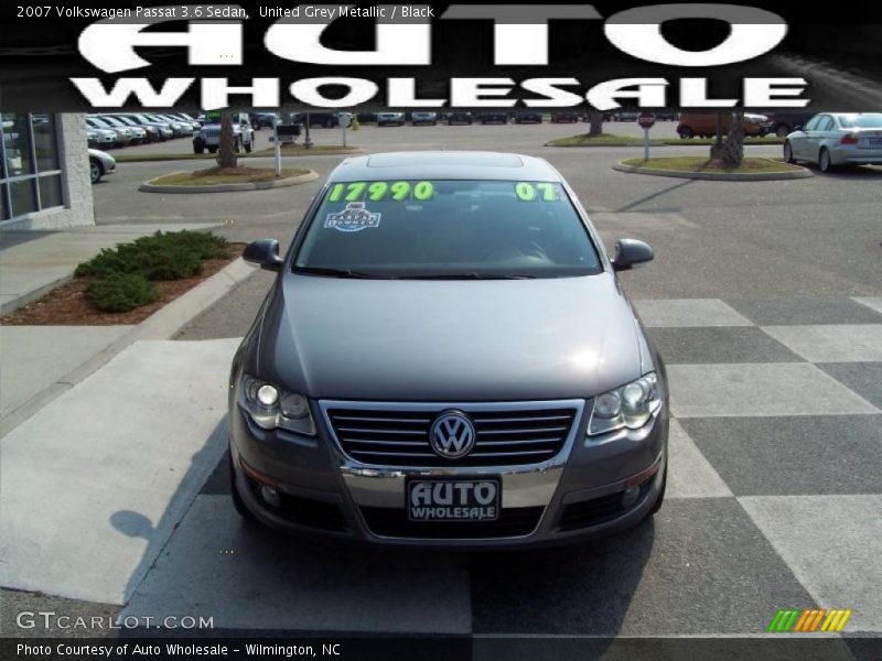 United Grey Metallic / Black 2007 Volkswagen Passat 3.6 Sedan