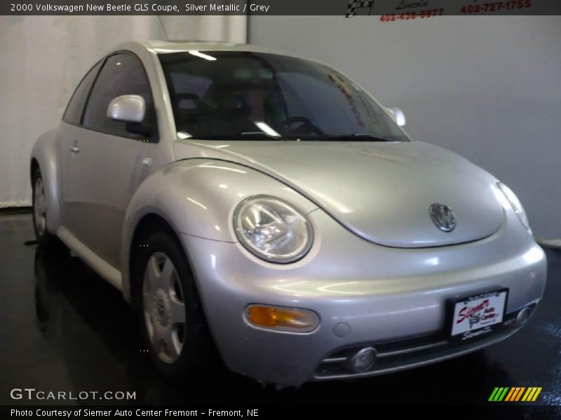 Silver Metallic / Grey 2000 Volkswagen New Beetle GLS Coupe